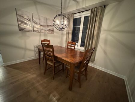 For Lease - 1020 Keeper Heights, Stittsville - Munster - Richmond, Ontario - Photo 2