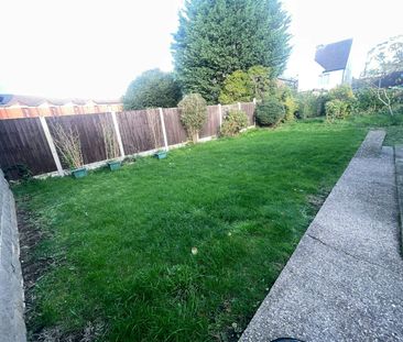 Semi-detached house to rent on - Photo 4