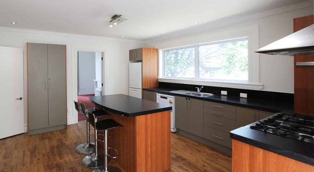 2026 The Hart of Belleknowes - Photo 1