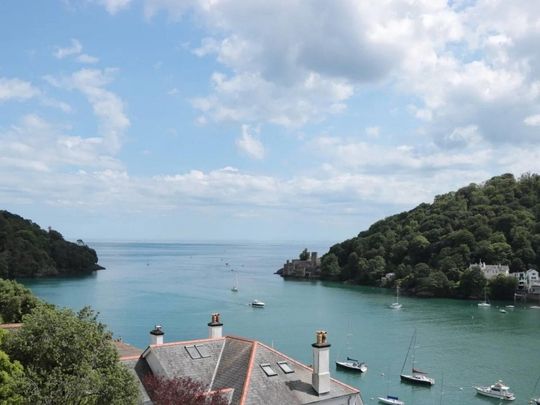 Church Hill, Kingswear, Dartmouth - Photo 1