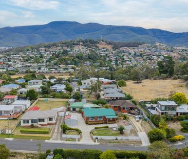 Neat & Private 2 Bedroom Unit in Convenient Location - Photo 5