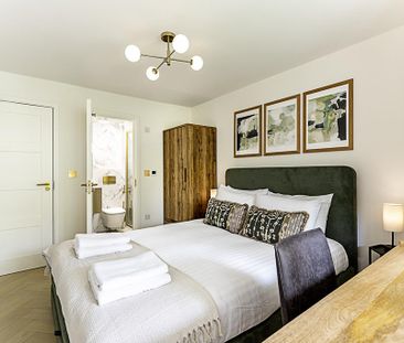 3 bedroom flat to rent - Photo 1