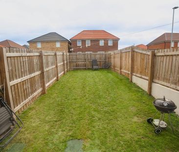 2 bedroom semi-detached house to rent - Photo 1