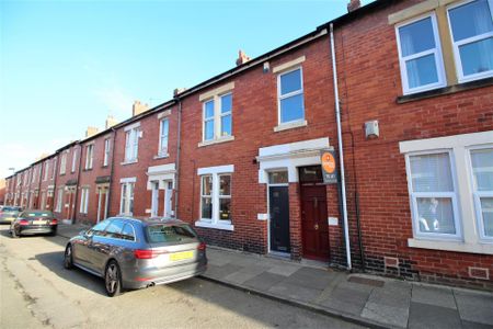 2 bedroom Flat to rent in Ashfield Road, Gosforth, Newcastle upon Tyne - Photo 3