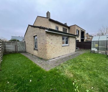 Ruime gezinswoning met 3 slaapkamers te Assebroek. - Photo 5