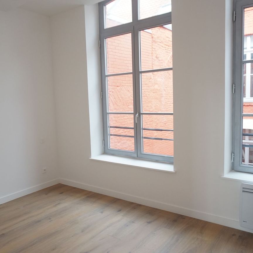 Location Appartement 2 pièces 35m² LILLE 59000 - Photo 1
