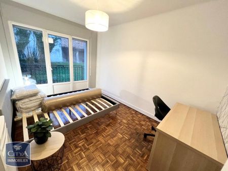 Location Appartement 4 pièces 72m² MAUBEUGE 59600 - Photo 4