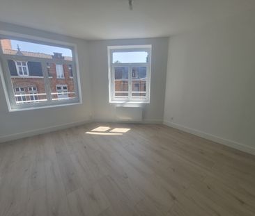 Location Appartement 2 pièces 40m² LILLE 59000 - Photo 3