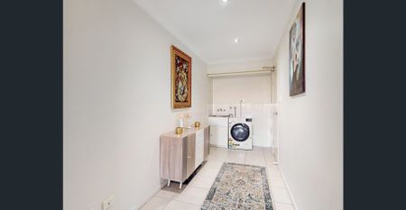 Charming 2-Bedroom Unit in the Heart of Nundah - Photo 2