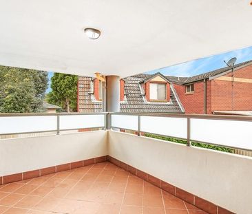 Two Bedroom Oasis in Hurlstone Park - Photo 5