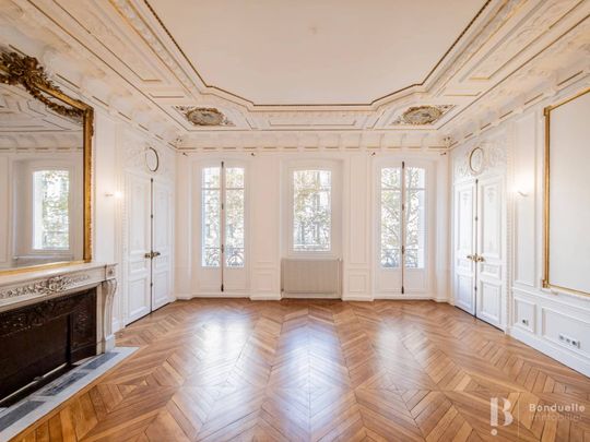 Rental Apartment Paris 7th Saint-Thomas-d'Aquin - Photo 1