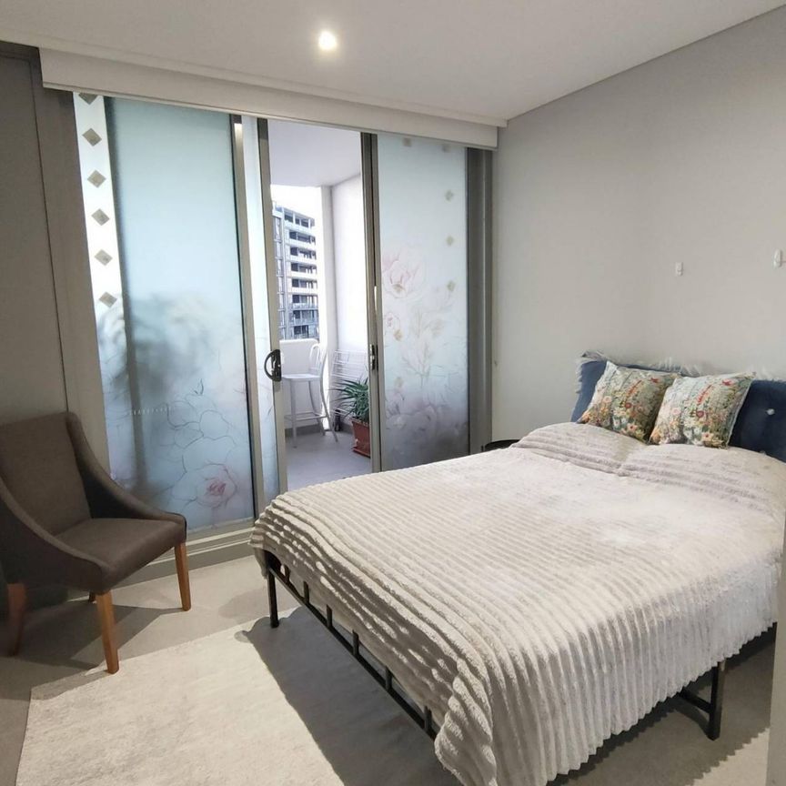 Fully Furnished - Bay View - Best Location - Photo 1