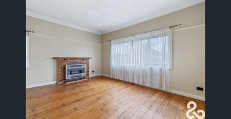 Perfectly located - Photo 3