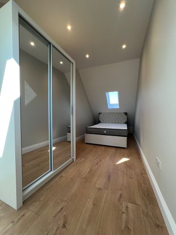 2 Bed Flat, High Road, N12 - Photo 3