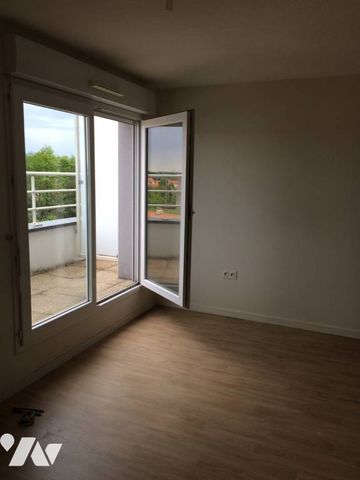 Loue Appartement à Les Sorinières Bourg Meublé - Photo 2