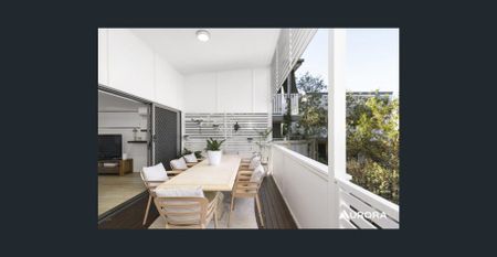 Stunning Spacious Town Home Overlooking Bushland - Photo 2