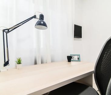 Calle de Juan Bravo, Madrid, Community of Madrid 28006 - Photo 1