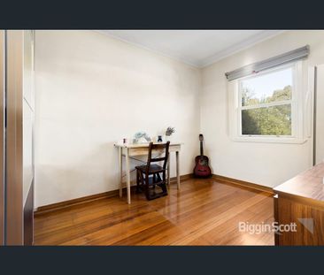 12 Carrol Grove, Mount Waverley, Vic 3149 - Photo 3