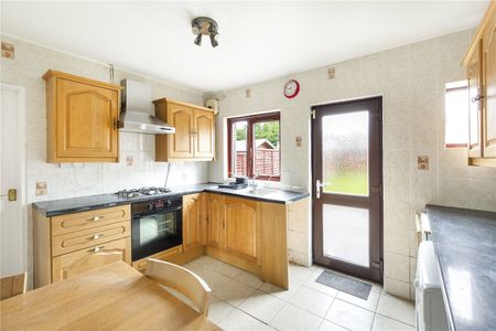 Lydney Road, Southmead - Photo 3