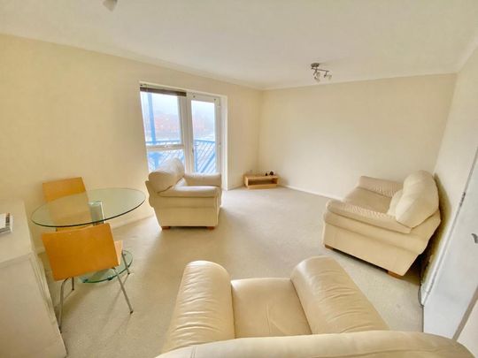 Abbotsford House, Trawler Road, Maritime Quarter, Swansea, West Glamorgan, SA1 1YH - Photo 1