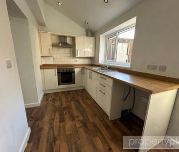 3 bedroom terraced house to rent - Photo 6