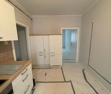 Helle 2-Zimmer-Wohnung mit Balkon und Einbauküche - Photo 4