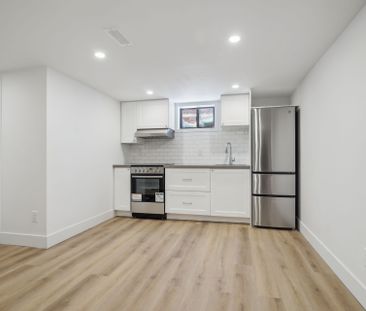 For Lease - 1 Yorkview Drive Unit# Suite B, Toronto, Ontario - Photo 1