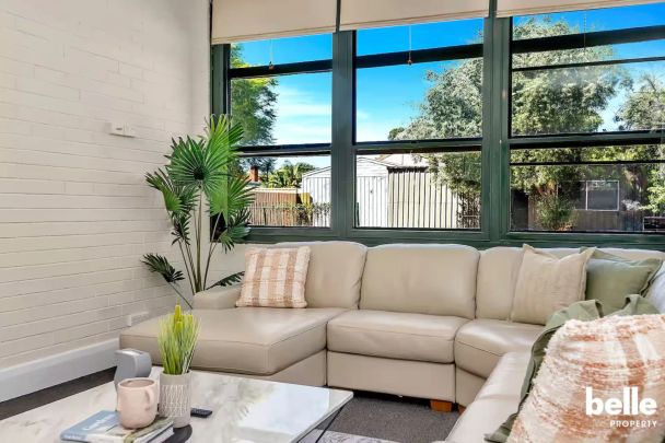 Fully furnished home– Close to Airport, CBD & Beaches - Photo 1