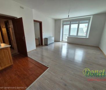 Pronájem bytu 3+kk s terasou, 83 m - Photo 2
