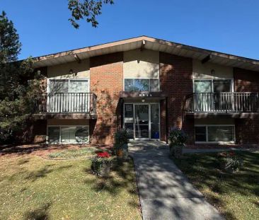 Large 3-BR/ 2 Bath in Fourplex, Near Bonnie Doon Mall, LRT | 8544 8... - Photo 1