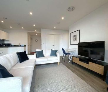 Epsom House, Fairfield Avenue, Staines-upon-thames, Surrey, TW18 - Photo 5