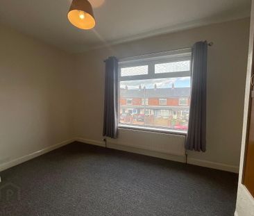 25 York Parade, Belfast, BT15 3QZ - Photo 5