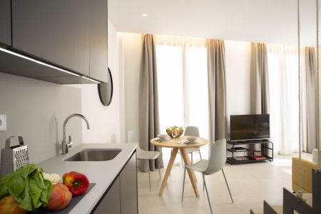 Dúplex de lujo con terraza en la histórica Valencia - Photo 2