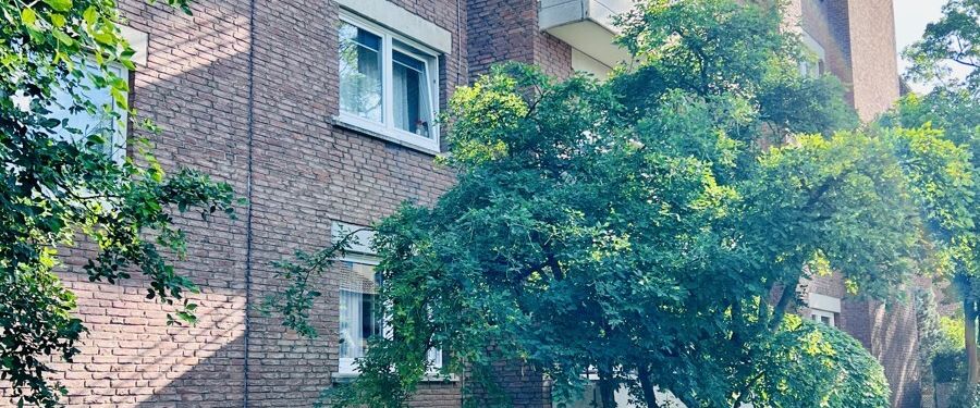 Gepflegte, voll möblierte 4-Zimmer-Wohnung mit Balkon – Nähe Nordpark - Photo 1