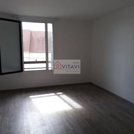 Location Appartement 1 pièce 29m² MARGNY LES COMPIEGNE 60280 - Photo 4