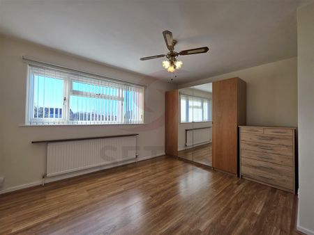 Southdown Drive, LE4, Leicester - Photo 3