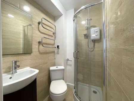 Rm J, The Woodston, Belsize Avenue, Woodston, PE2 - Photo 5