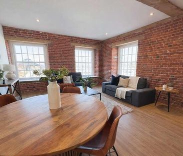 The Granary And Bakery, Clarence Marina, Gosport, PO12 - Photo 1