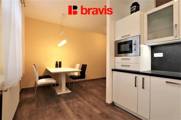 Pronájem bytu 2+kk na ulici Hraničky, Brno-Bohunice, zahrada, balkon, parkovací místo v ceně - Photo 1