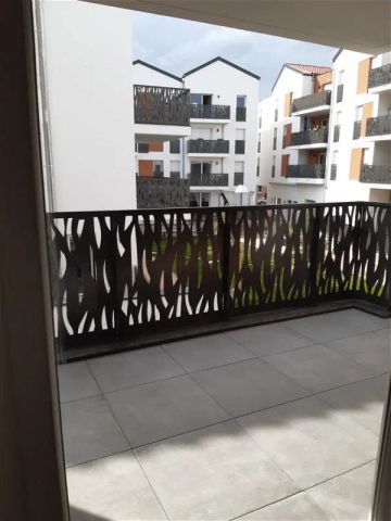 Location appartement 2 pièces - 42.55m² à Saint-laurent-de-mure (69720) - Photo 2