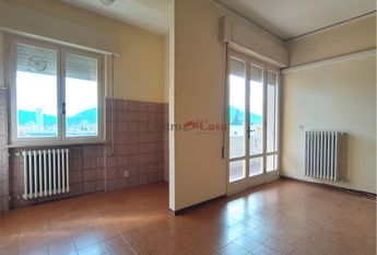 Appartamento con 3 camere,ascensore e garage!