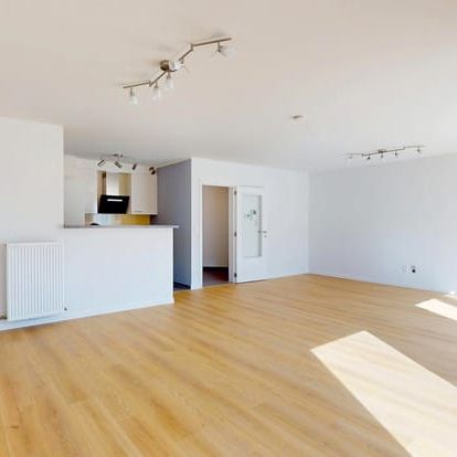Appartement te huur - foto 1