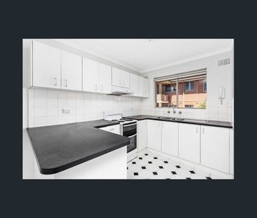 Modern 2 Bedroom Unit with Garage - Photo 1