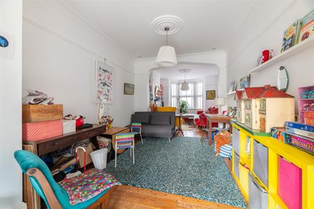 Chingford Road , E17 4PL - Photo 4