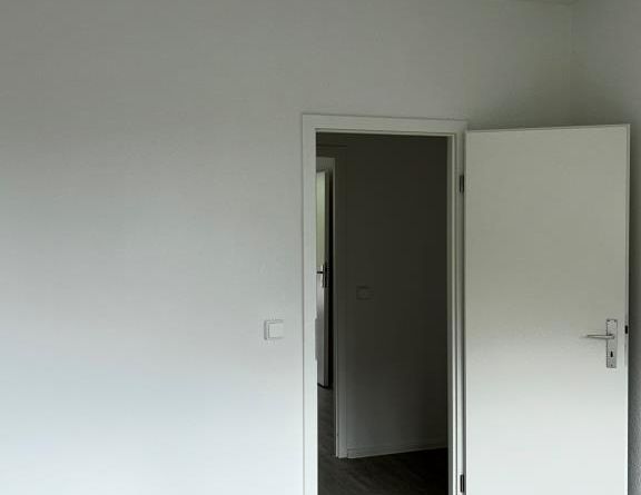 A stone’s throw from the Allee-Center! - Photo 1