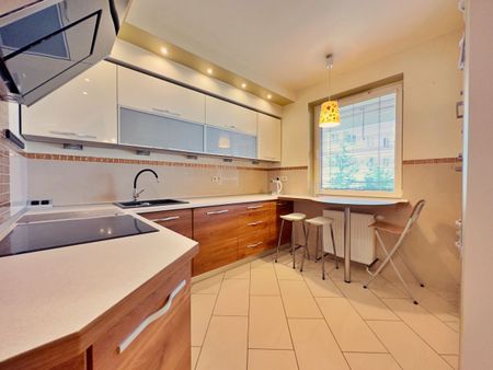 Duże mieszkanie z 3 sypialniami na Zielonym Jarze - Zdjęcie 2