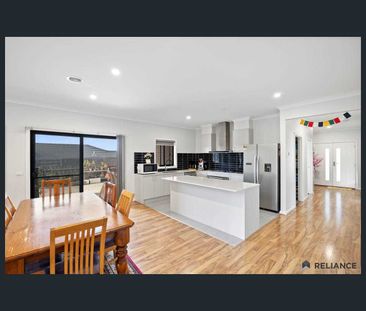 154 Holts Lane, Darley, Vic 3340 - Photo 5