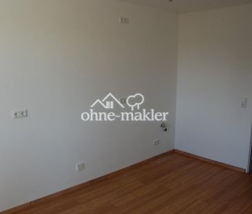 Zentral gelegene, schöne und helle 2-Zi. Wohnung im Herzen von Erla... - Foto 1