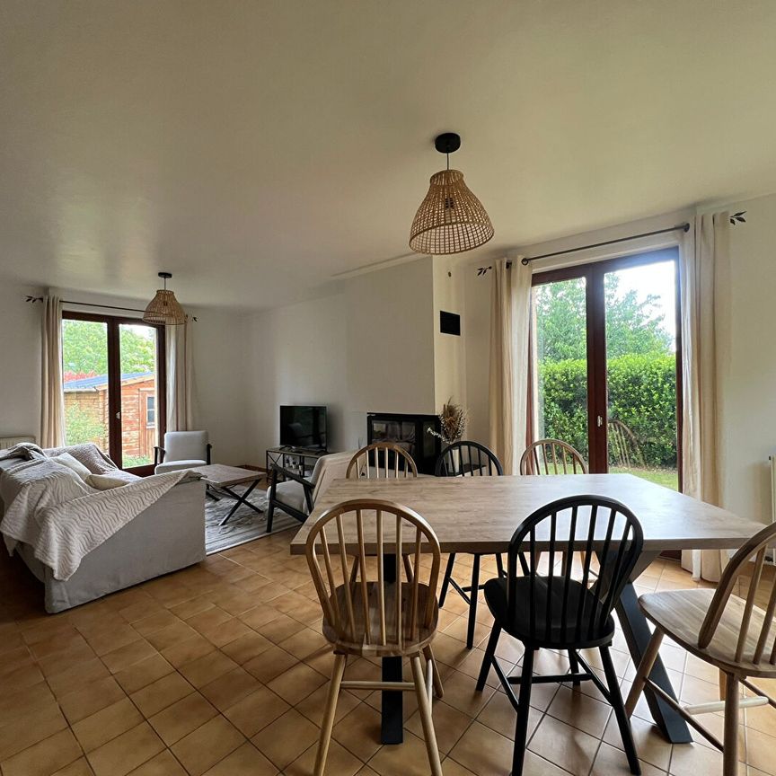 Location Maison 1 pièce 105m² BRUZ 35170 - Photo 1