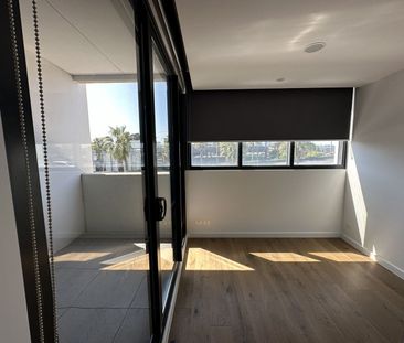 210/59-63 Warrigal Road, Hughesdale VIC 3166 - Apartment For Rent |... - Photo 2